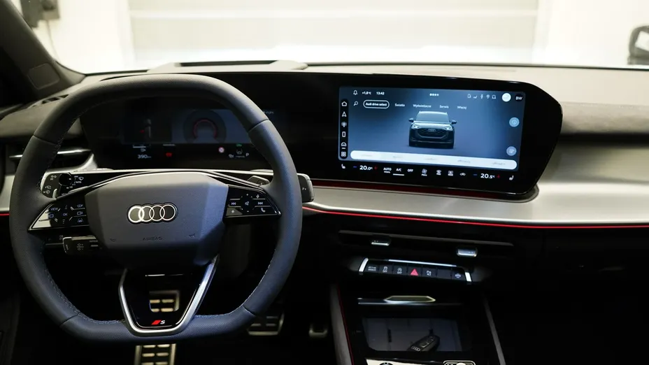 AUDI Q3 -