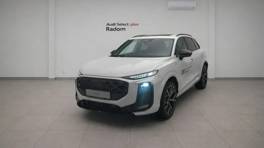 AUDI Q3 -