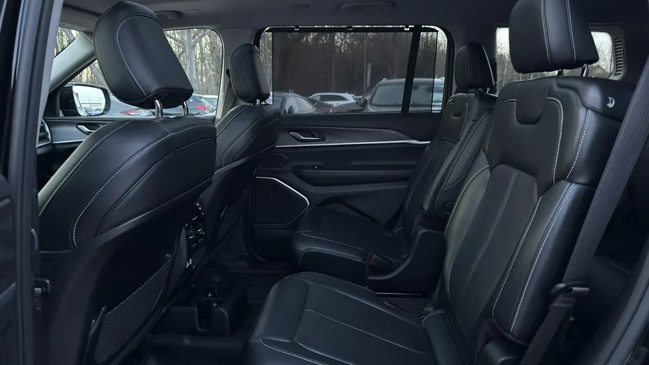 JEEP Grand Cherokee -