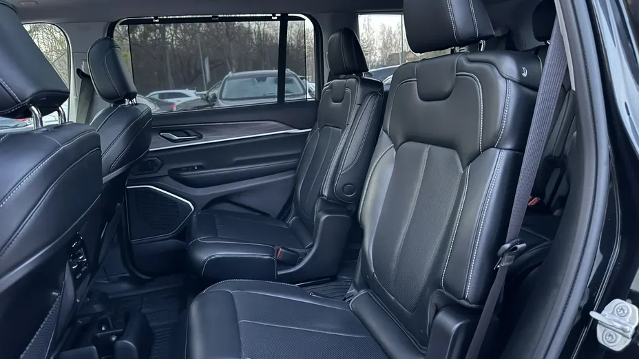 JEEP Grand Cherokee -