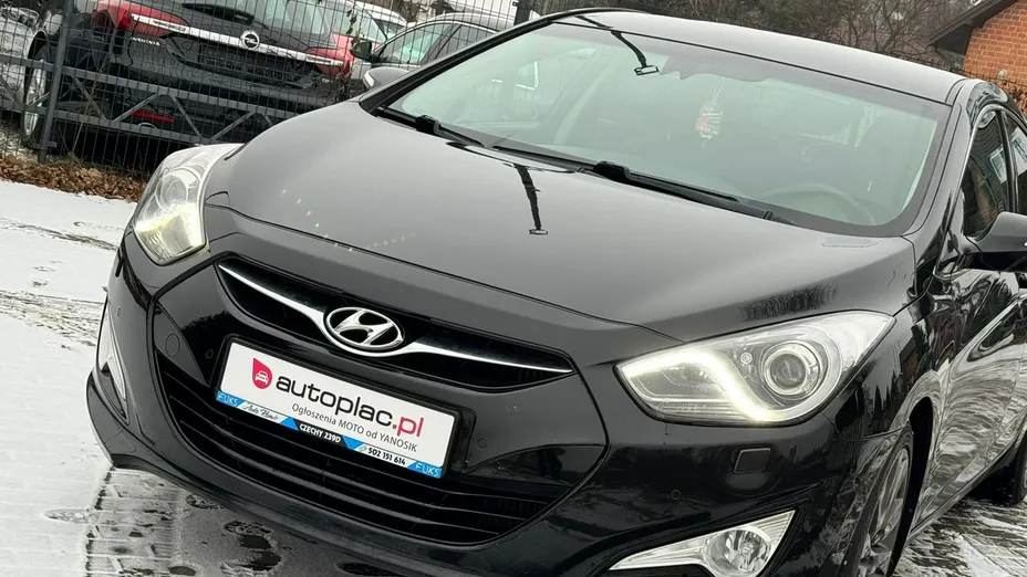 HYUNDAI i40 -