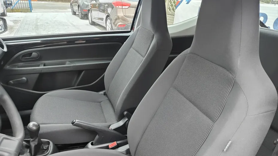 VOLKSWAGEN up! -