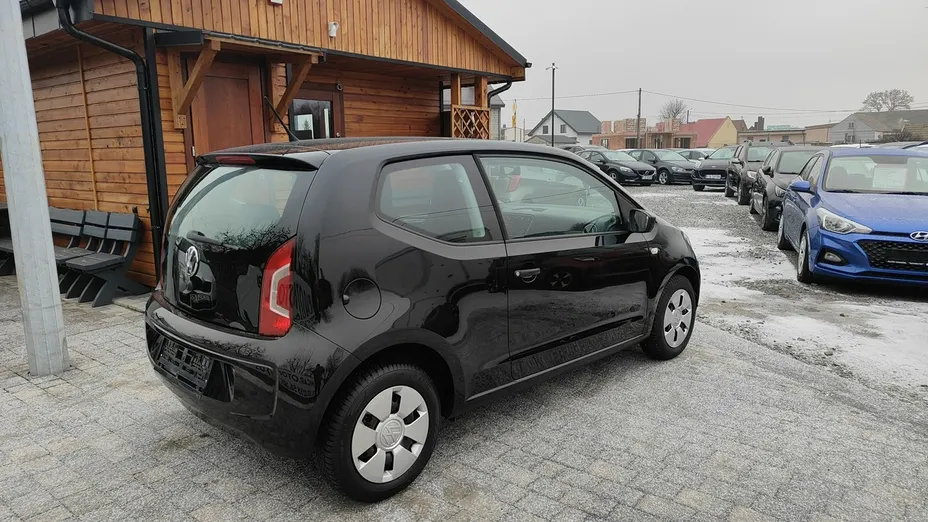 VOLKSWAGEN up! -