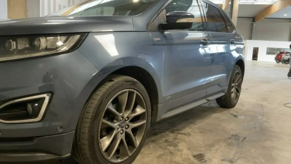 FORD Edge -