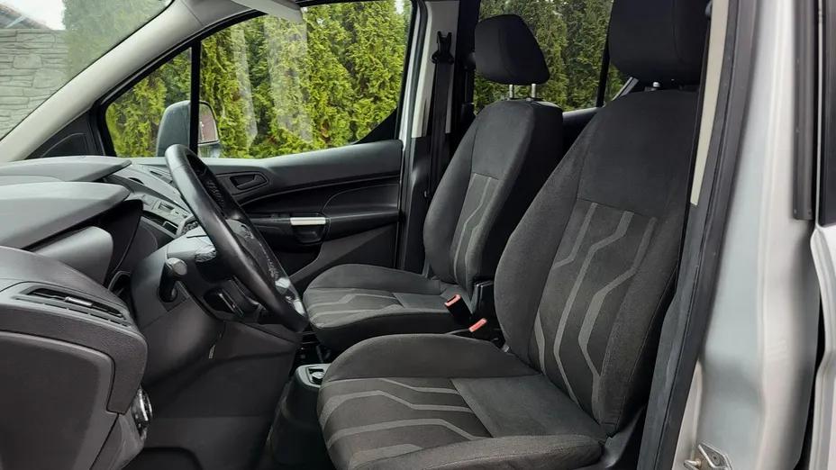 FORD Tourneo Connect -