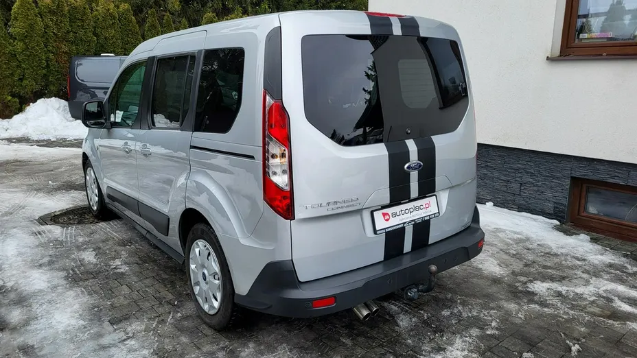 FORD Tourneo Connect -