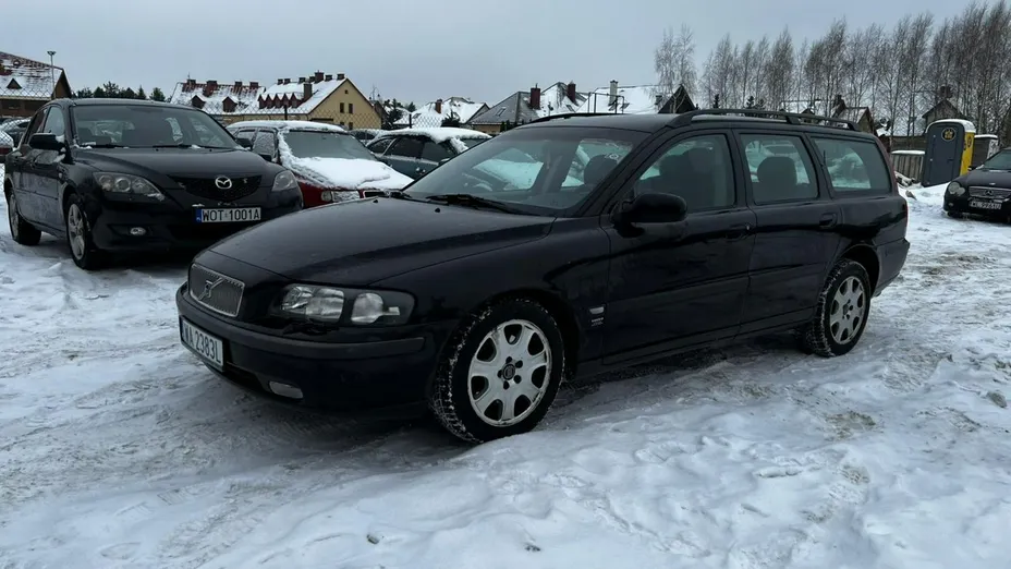 VOLVO V70 -