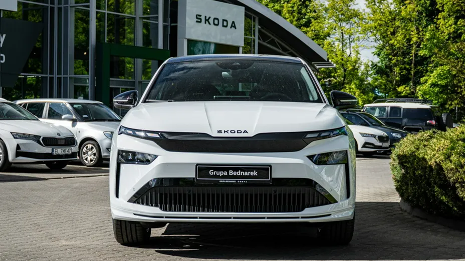 SKODA Enyaq -