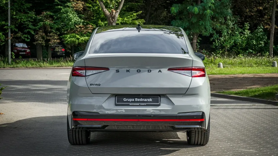 SKODA Enyaq -