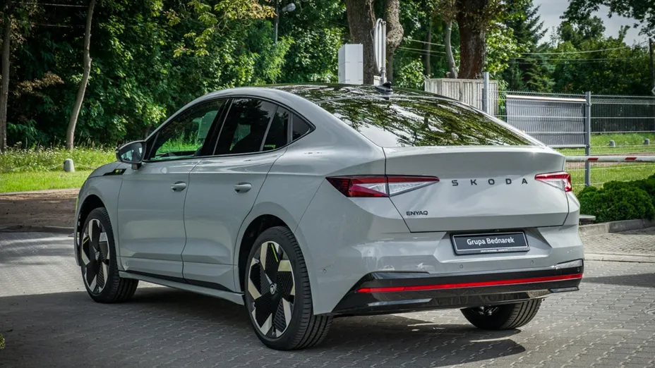 SKODA Enyaq -