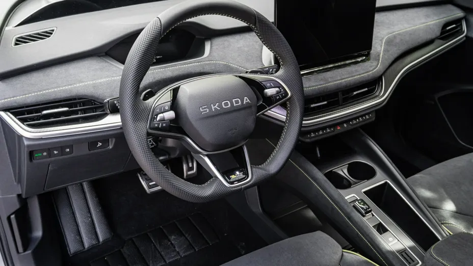 SKODA Enyaq -