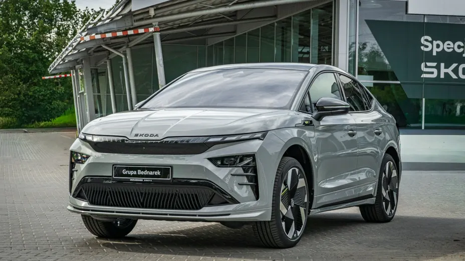 SKODA Enyaq -