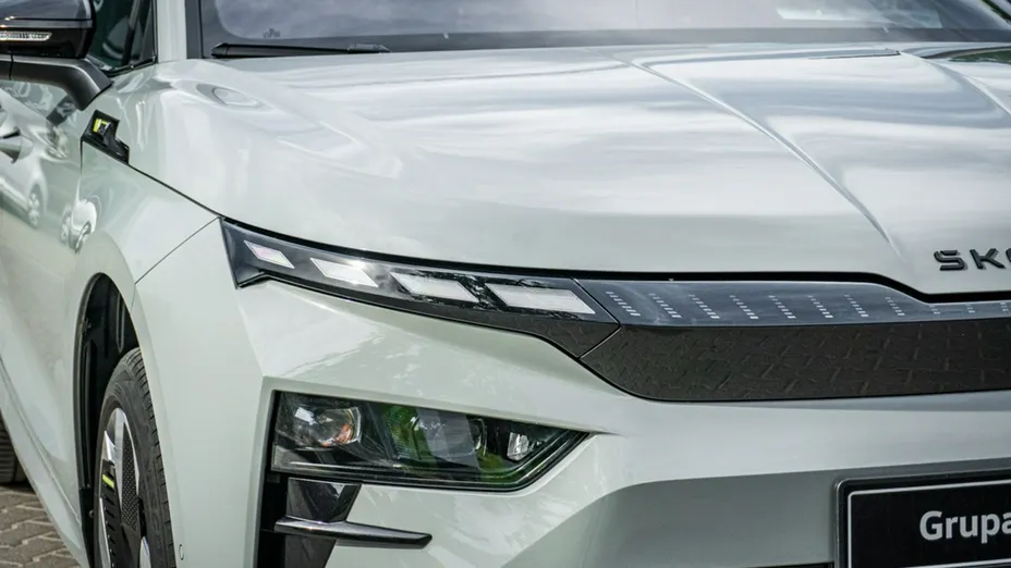 SKODA Enyaq -