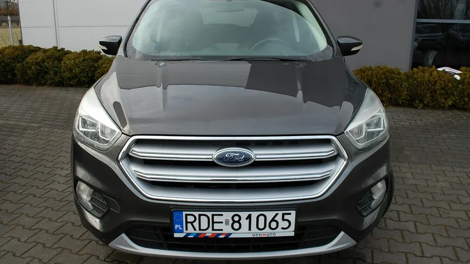 FORD Kuga -