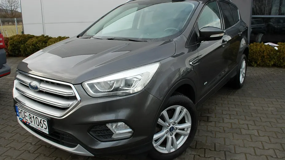 FORD Kuga -