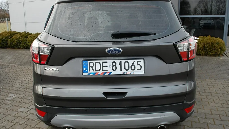FORD Kuga -