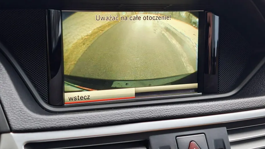 MERCEDES-BENZ E Klasa -