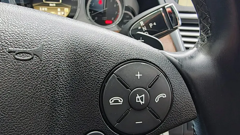 MERCEDES-BENZ E Klasa -