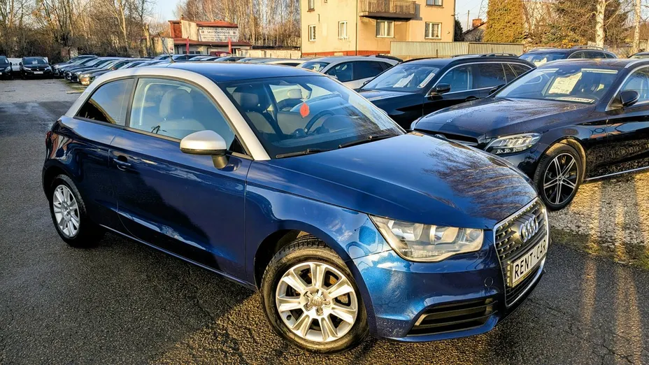 AUDI A1 -
