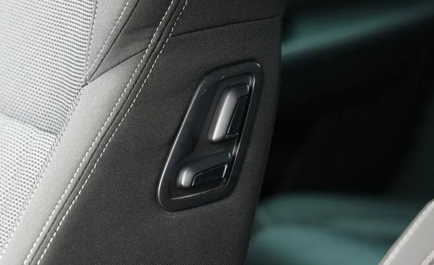 SKODA Superb -