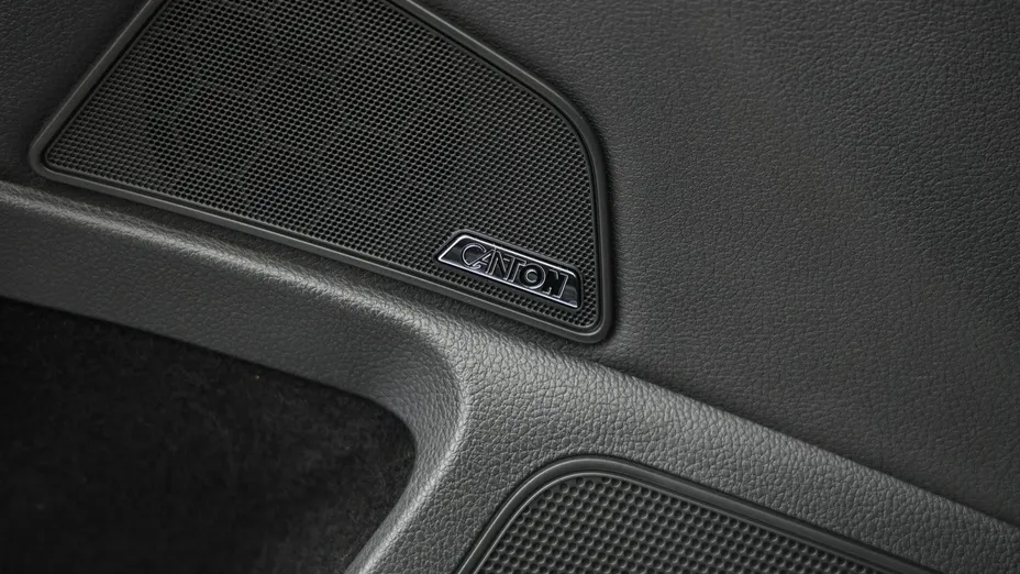 SKODA Superb -