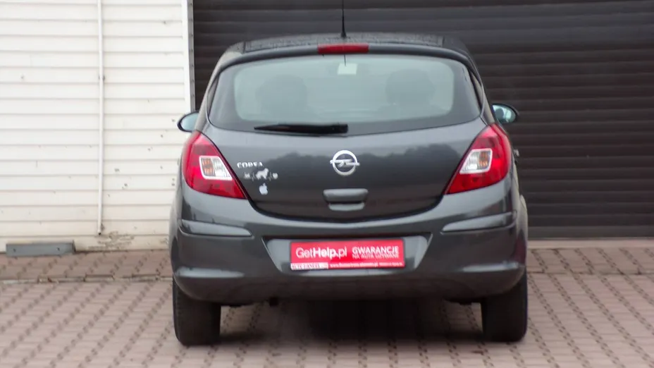 OPEL Corsa -