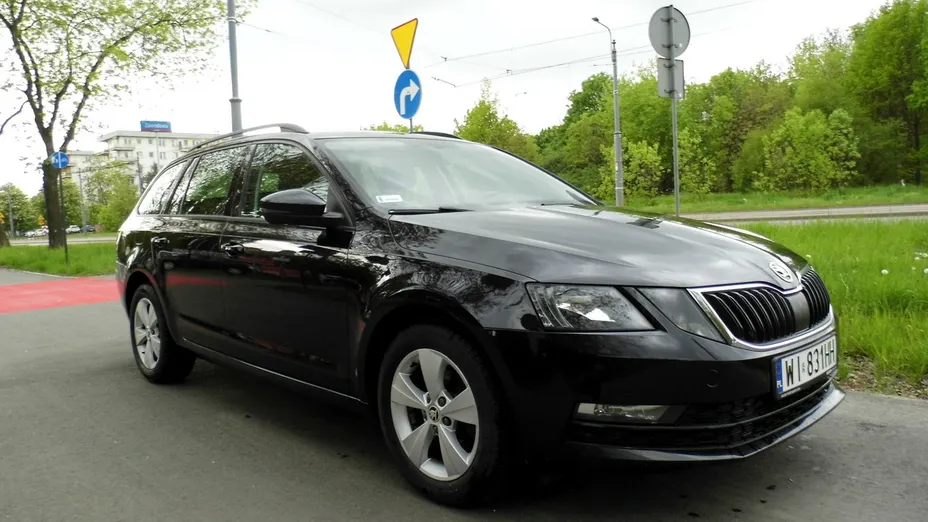 SKODA Octavia -