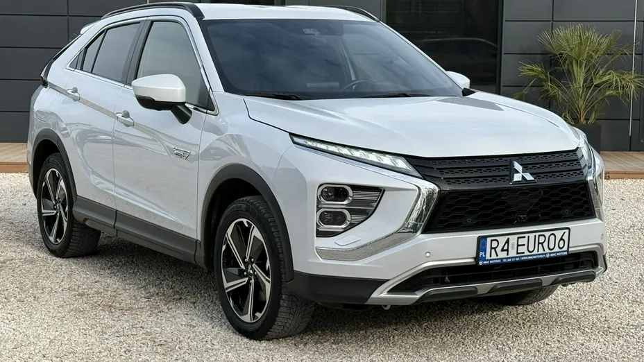 MITSUBISHI Eclipse Cross -
