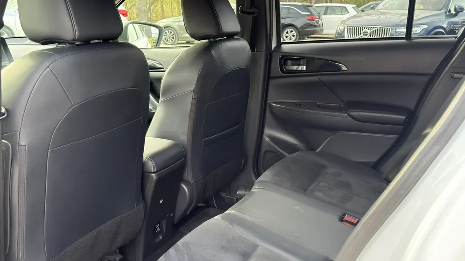 MITSUBISHI Eclipse Cross -