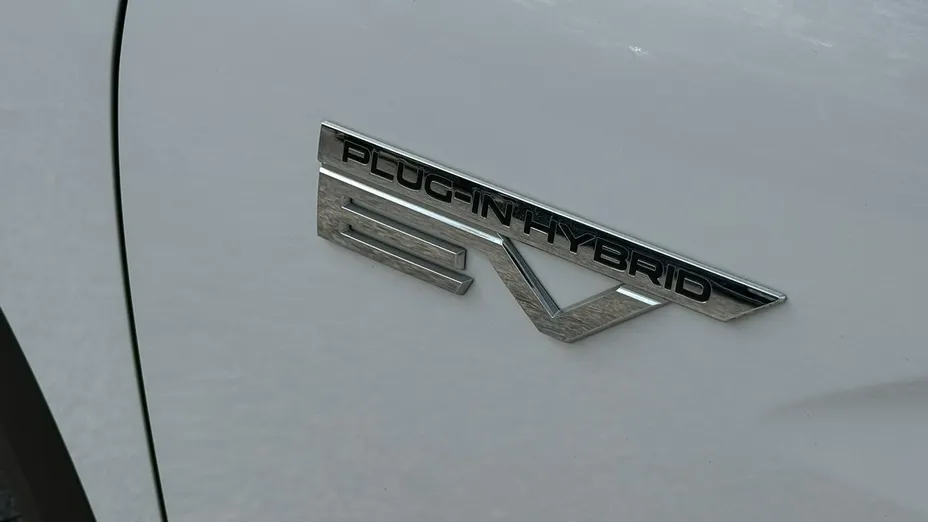 MITSUBISHI Eclipse Cross -