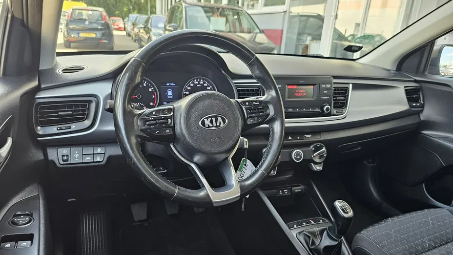 KIA Rio -