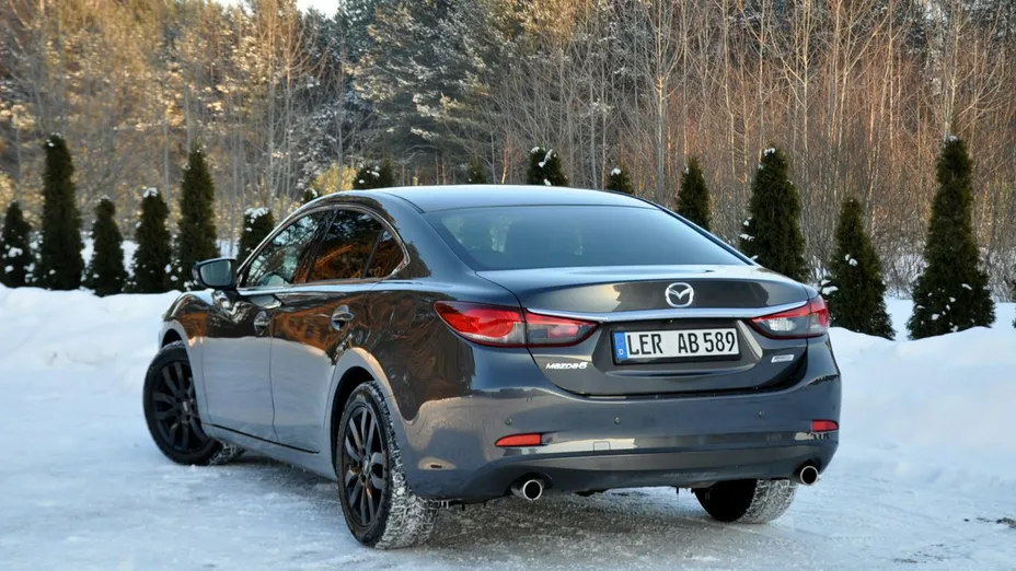 MAZDA 6 -