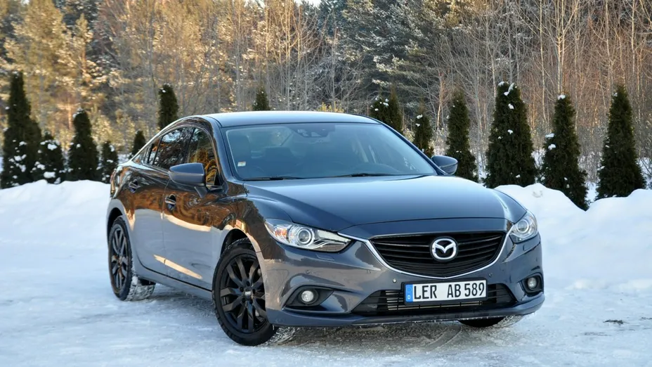 MAZDA 6 -