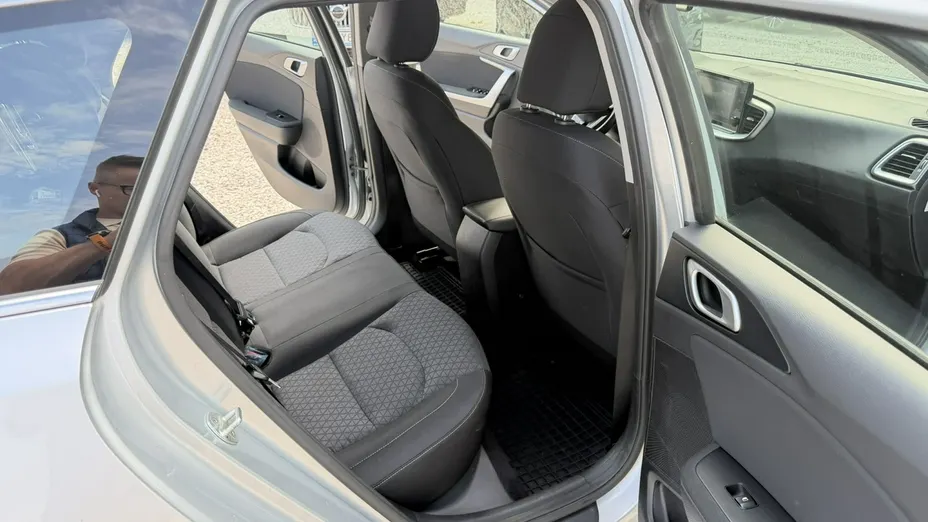 KIA Cee'd Ceed 1.6 CRDi mHEV M