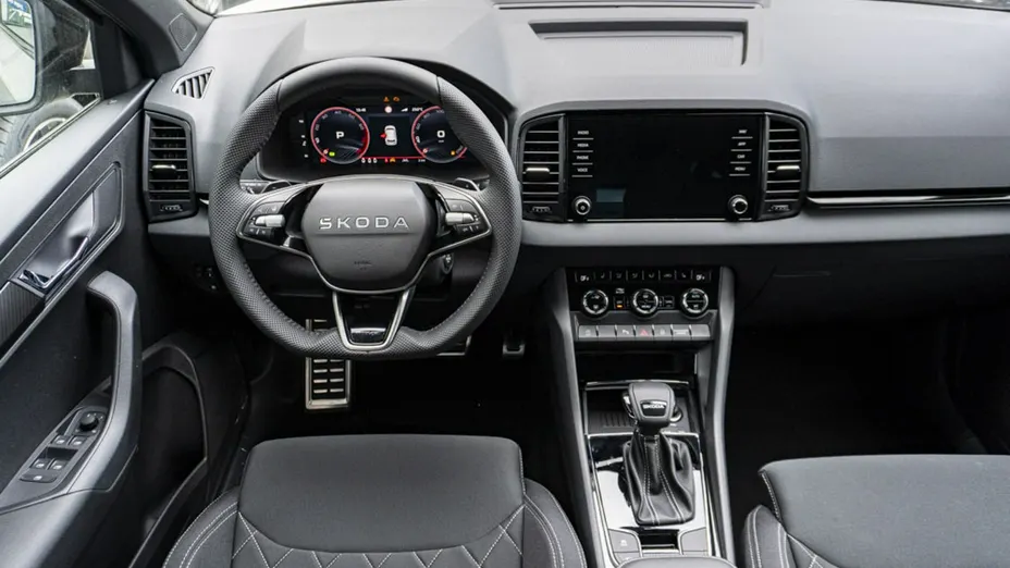 SKODA Karoq -