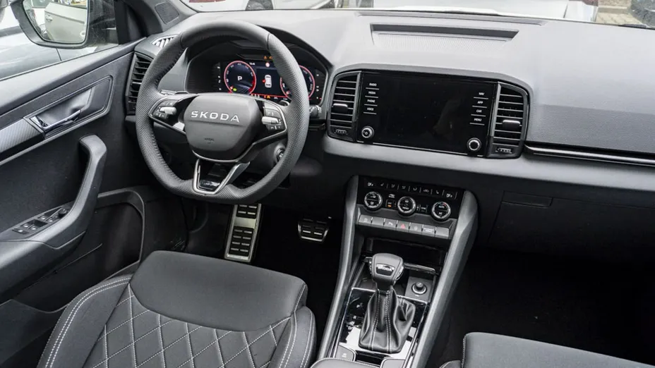 SKODA Karoq -