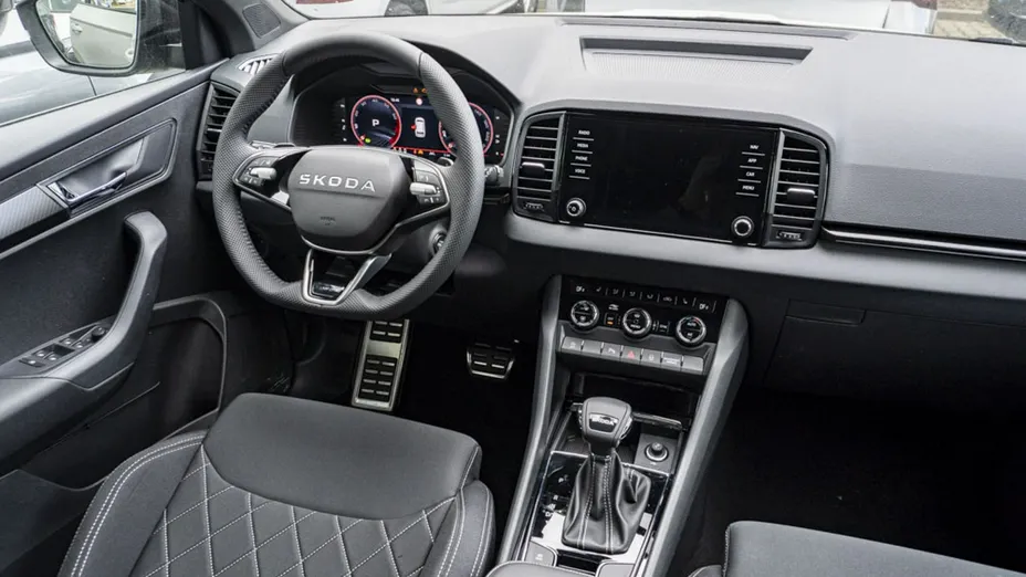 SKODA Karoq -