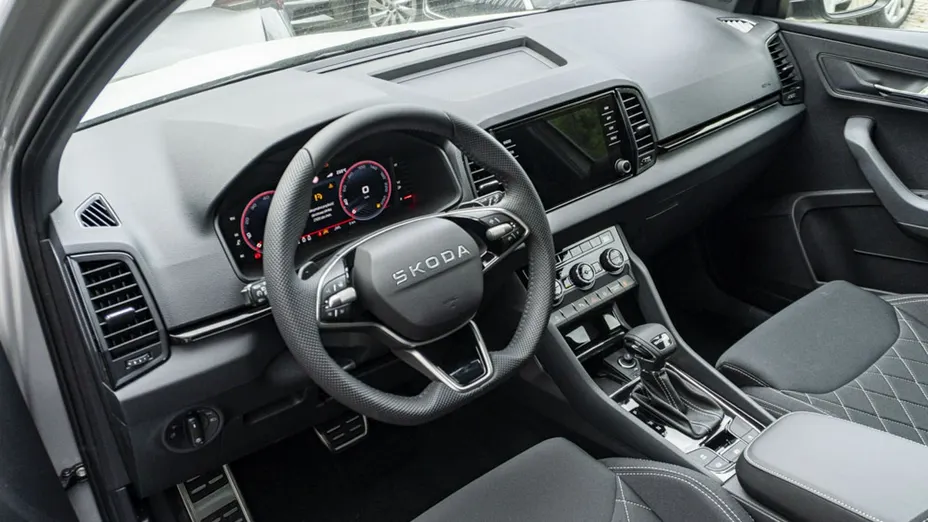 SKODA Karoq -