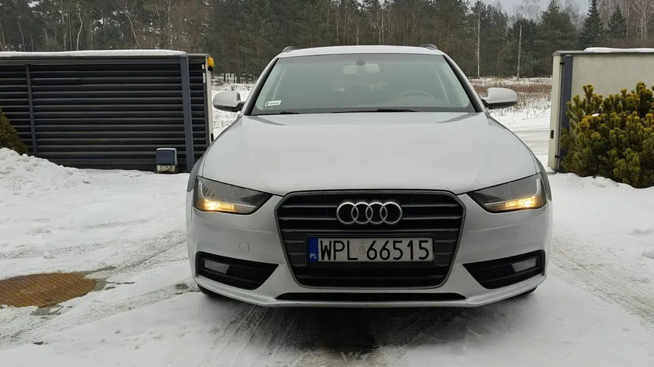 AUDI A4 -