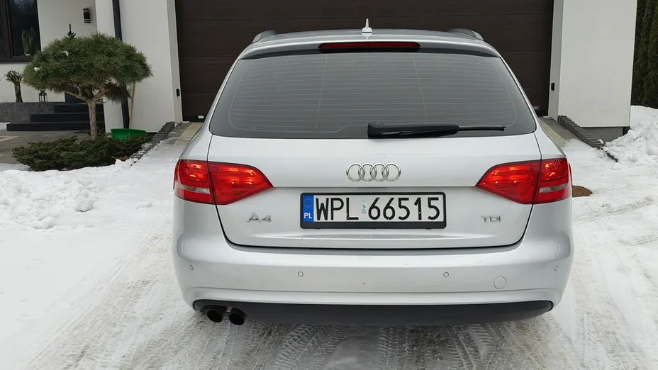 AUDI A4 -