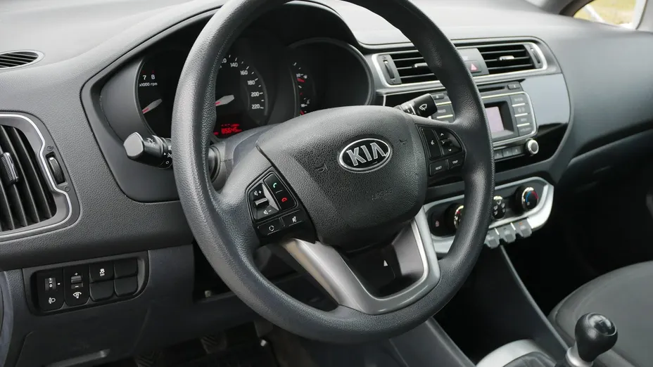 KIA Rio -