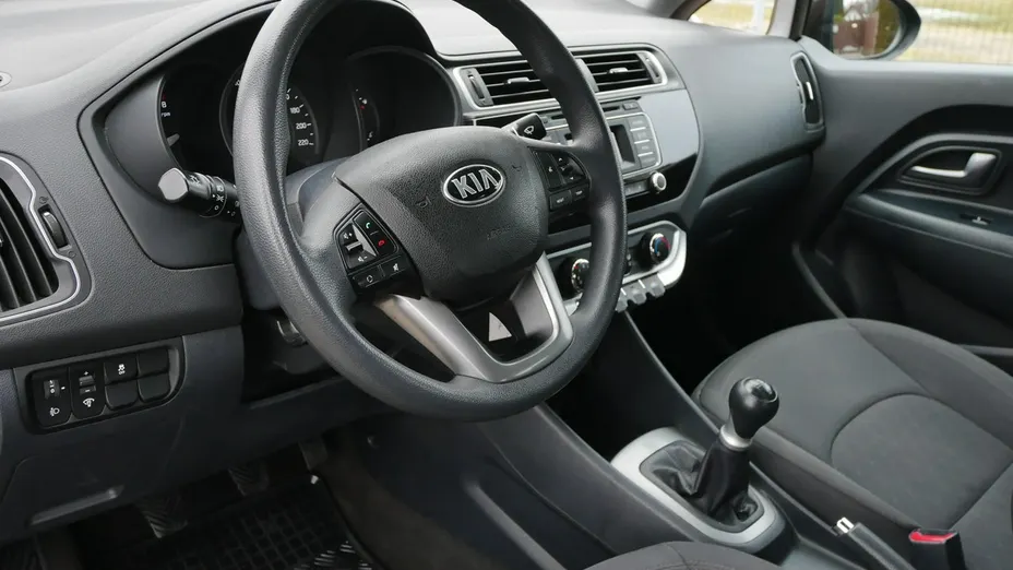 KIA Rio -