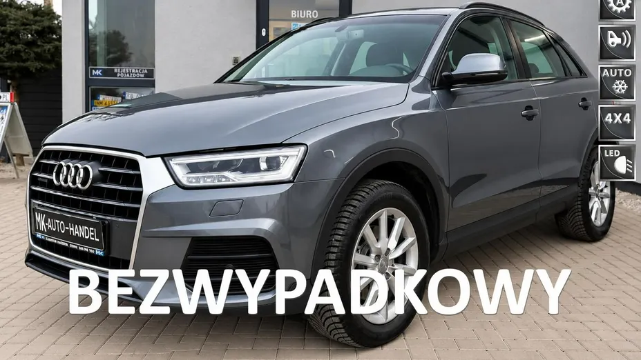 AUDI Q3 -