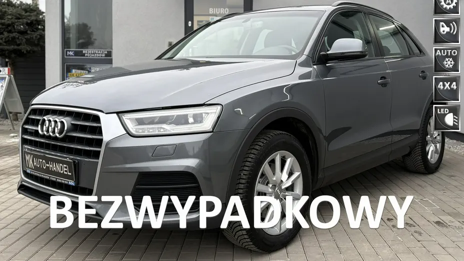 AUDI Q3 -