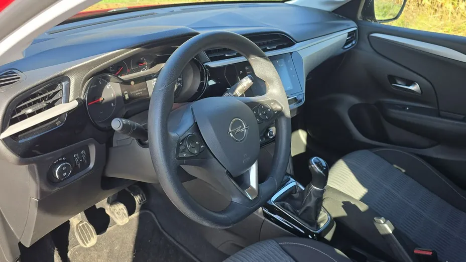 OPEL Corsa -