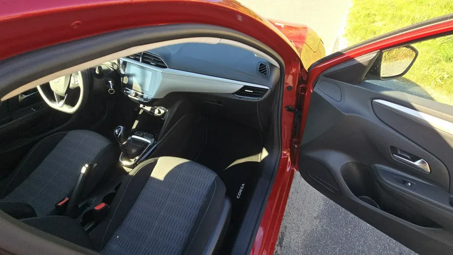 OPEL Corsa -
