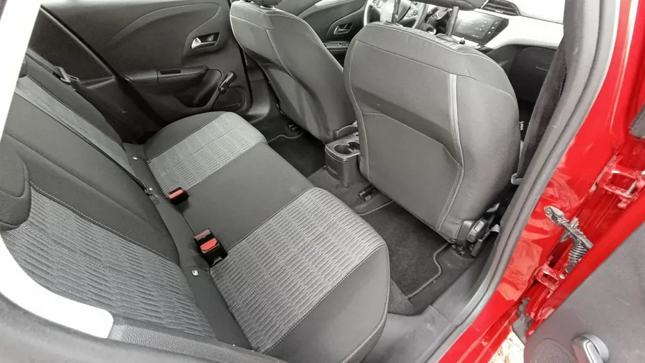 OPEL Corsa -