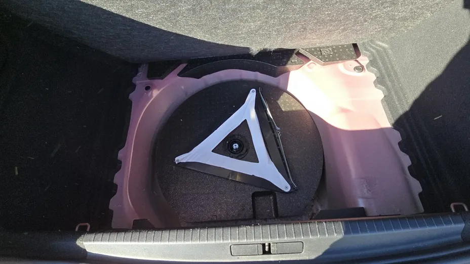 OPEL Corsa -