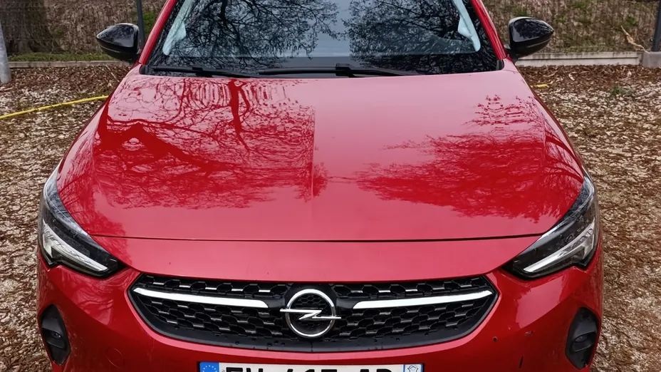 OPEL Corsa -