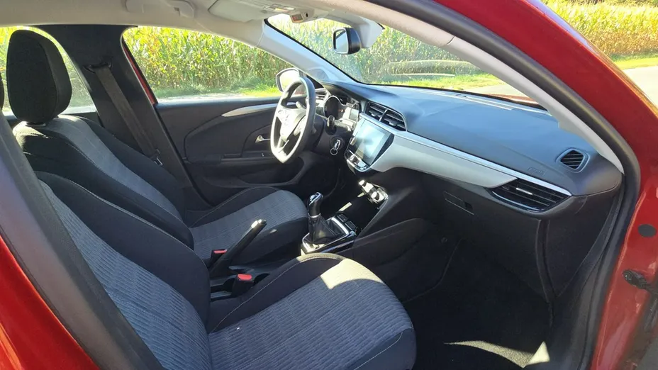 OPEL Corsa -